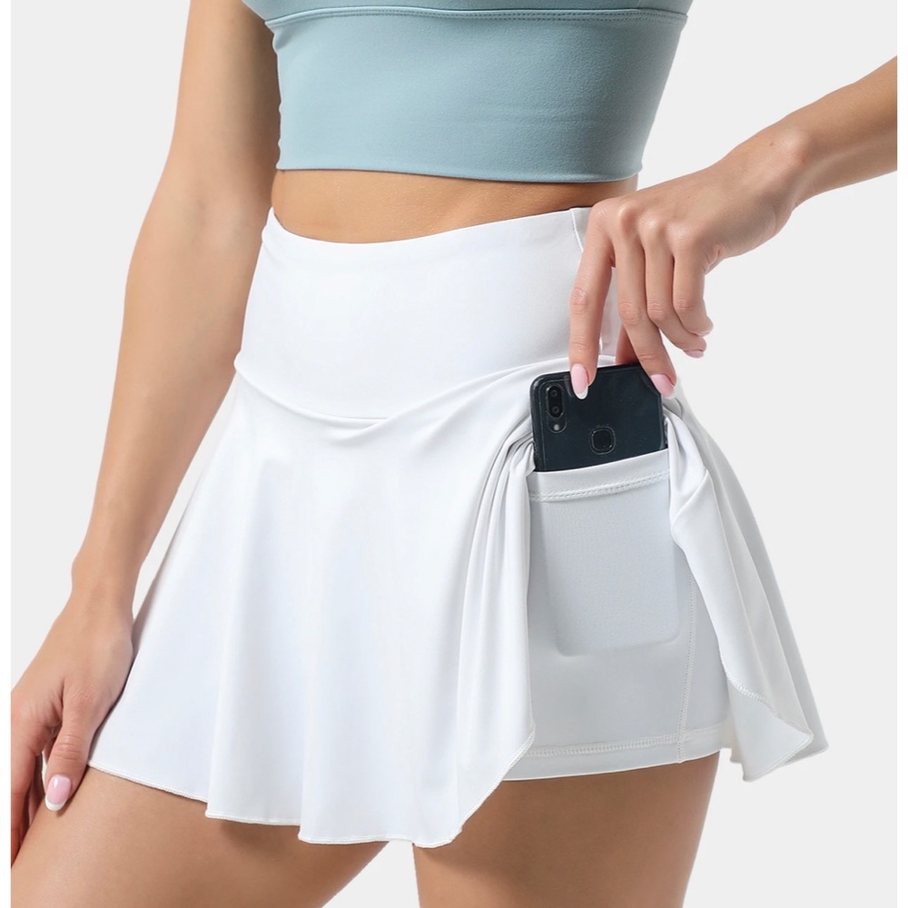 New- High Rise Side Pocket Flared Mini Skirt